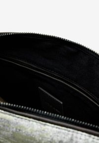 Desigual Handtasche - black