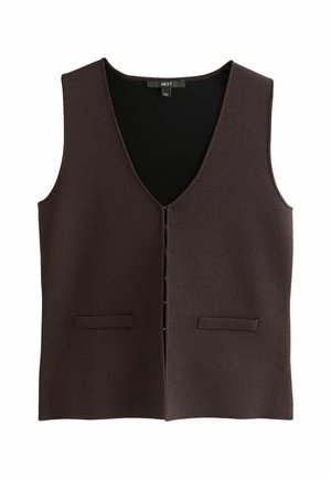 Brun strikket vest med en dyb V-hals, frontknaplukning og to vandrette lommer. Glat tekstur og simpel design.