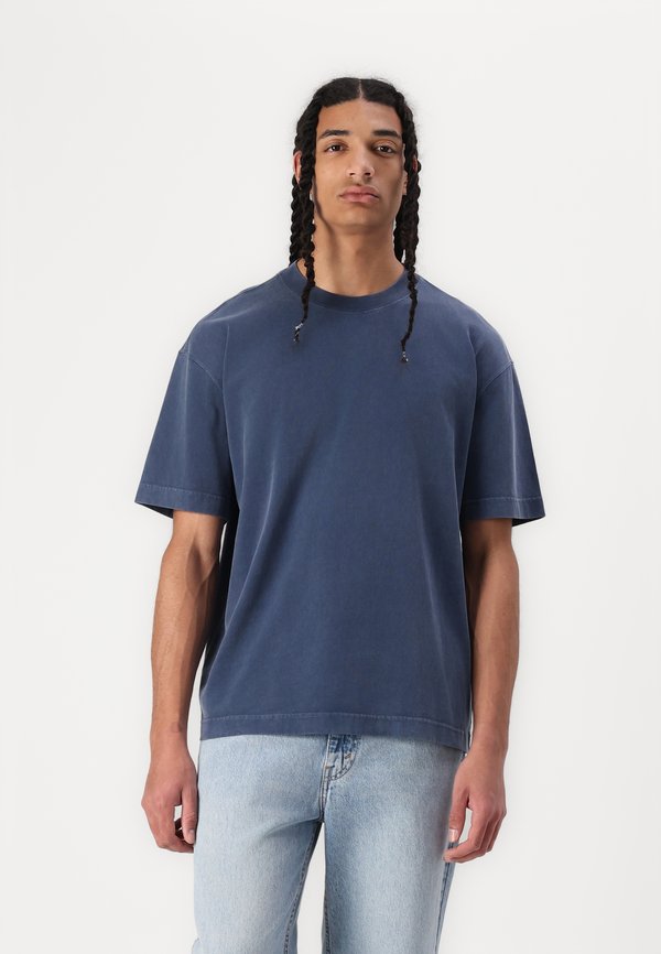 BOXY WEBEX - Basic T-shirt