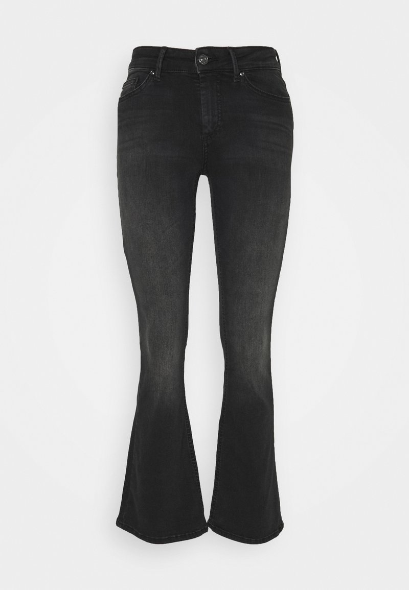 Jean en denim noir taille haute avec fermeture bouton et zip, poches avant et arrière, et jambes évasées.