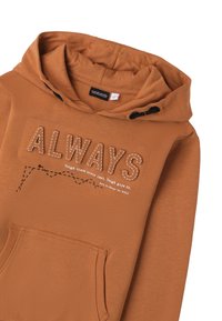 Sudadera marrón con capucha ajustable, con la palabra "SIEMPRE" en letras cosidas y un bolsillo frontal. Tela suave con detalles gráficos.