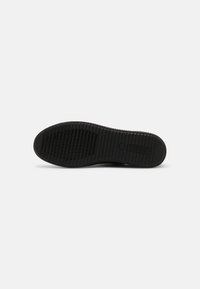 Geox BLOMIEE - Sapatilhas - black