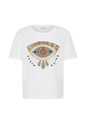 Valge lühikeste varrukatega T-särk, millel on suur silmapilt ja selle kohal sõna "KINDNESS" stiilsetes kuldsetes ja summutatud toonides.