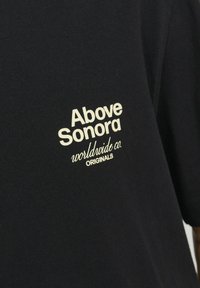 Jack & Jones GEDRUCKT RUNDHALS - T-shirt con stampa - black