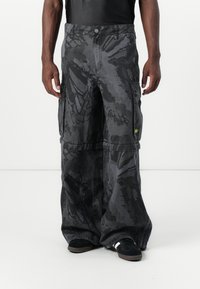adidas Originals - ZIPOFF - Cargo trousers - multicoloured/grey three Thumbnail Image 1