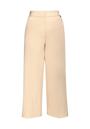 Beige wijde broek gemaakt van gladde stof, met een hoge tailleband en een verborgen rits, en twee voortassen voor extra functionaliteit.