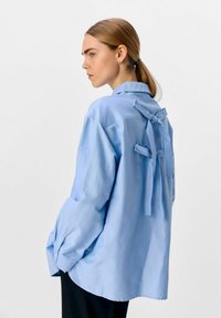 Object LOOSE FIT - Blusa - cornflower blue