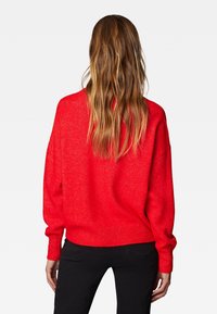 Mavi Sweter