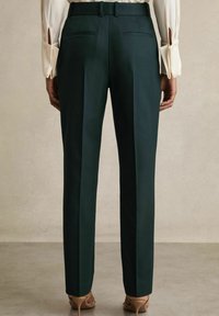 Reiss REGULAR FIT - JADE BLEND - Chinot - green