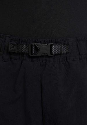 Nike ACG HIKE  - Shorts - black summit white