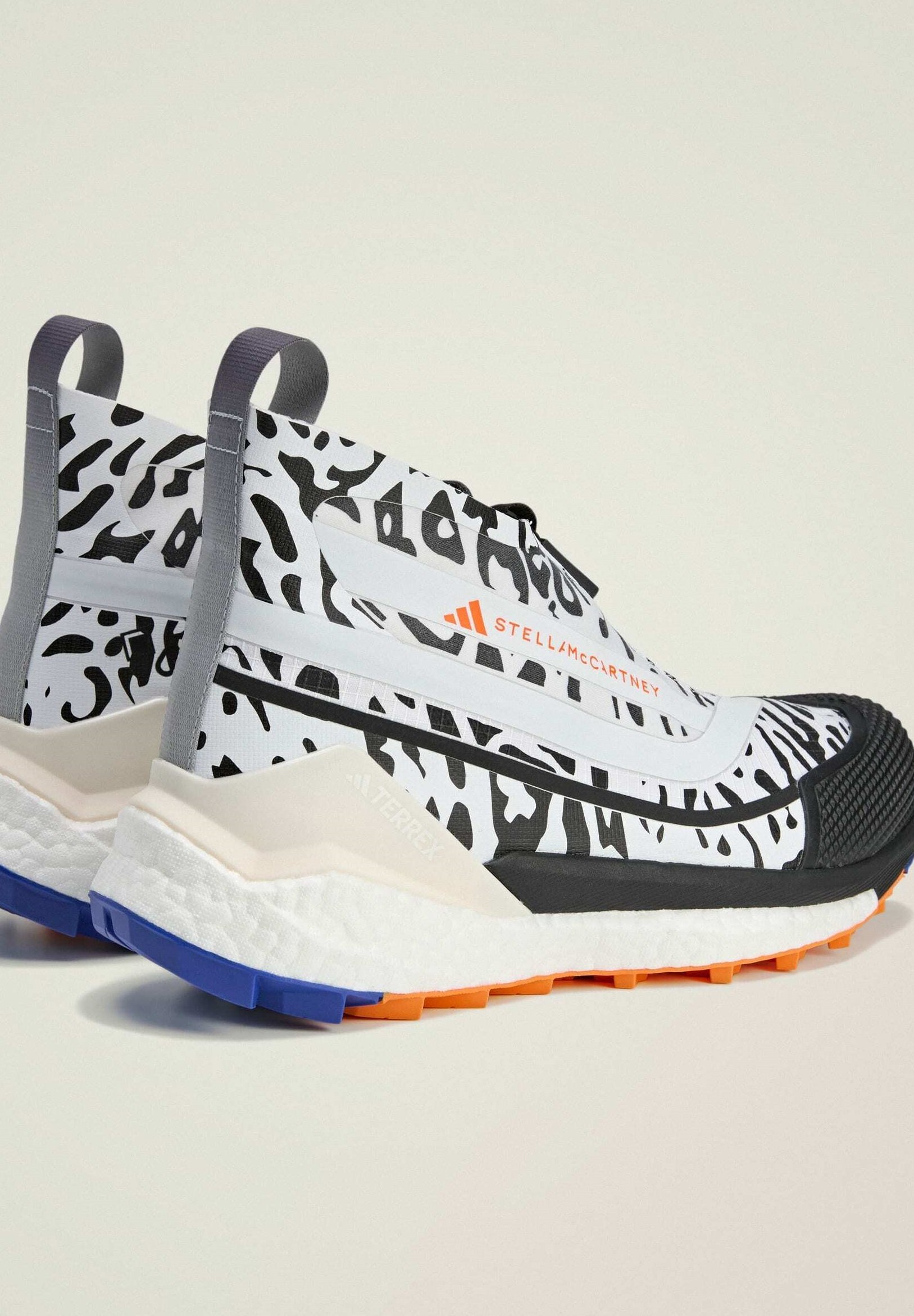 ADIDAS BY STELLA MCCARTNEY × GORE-TEX Stella McCartney x adidas TERREX Free Hiker Gore-Tex
