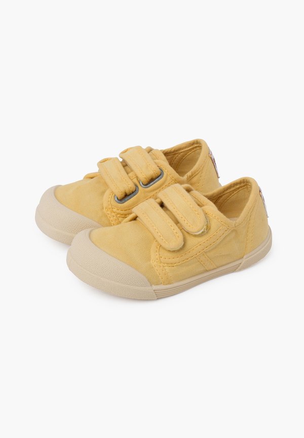 PUNTERA BAREFOOT CIERRE ADHERENTE – Lauflernschuh – mostaza