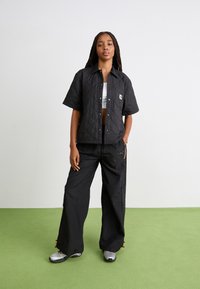 Carhartt WIP LAURENS SHIRT - Button-down blouse - black