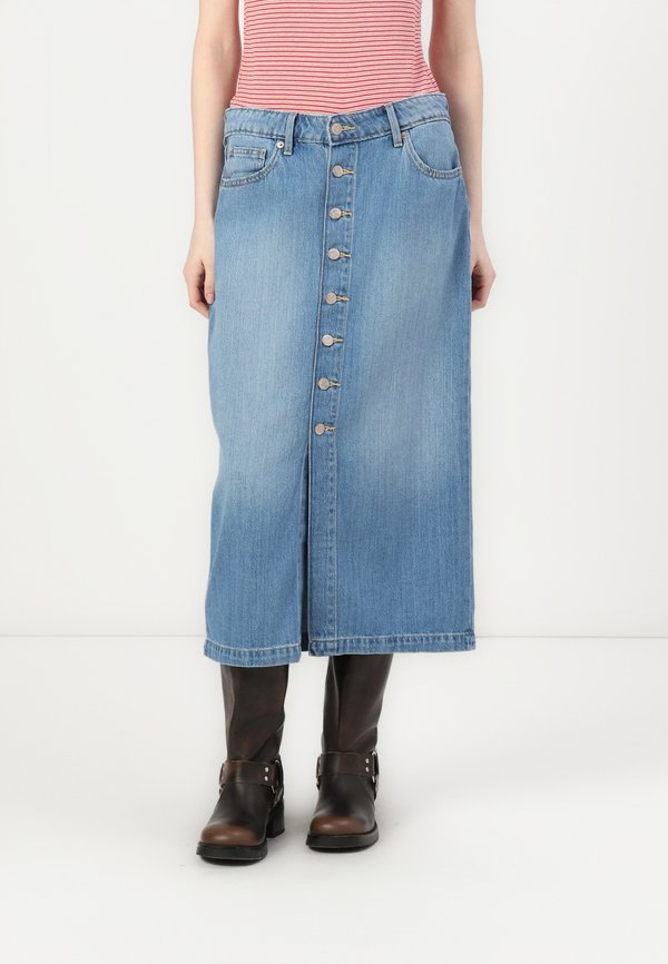 MIDI SKIRT - Denim shorts - medium indigo