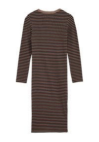 Rippstrickkleid mit langen Ärmeln, das horizontale Streifen in Dunkelbraun und Taupe zeigt, mit Rundhalsausschnitt und figurbetontem Schnitt.