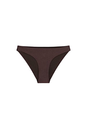 Damskie ciemnobrązowe majtki bikini o gładkiej fakturze, wyświetlone na płasko na białym tle.
