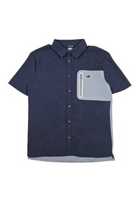 Camicetta a maniche corte di colore blu navy con una tasca dotata di una cerniera grigia chiara. Tessuto texture e design con bottoni, logo sulla tasca.