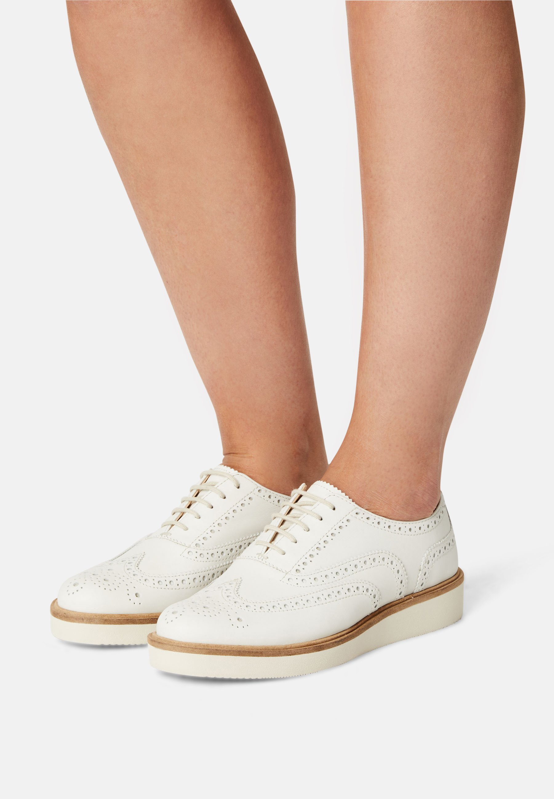clarks brogue