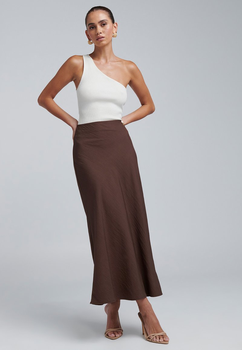 BWLDR JOSEFINA - Falda larga - chocolate