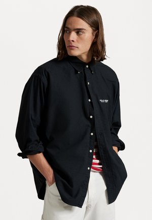 CLASSIC FIT POLO SPORT OXFORD SHIRT - Vapaa-ajan kauluspaita - black