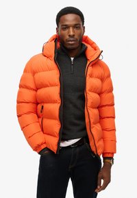 Superdry & Co HOODED SPORTS PUFFER  - Winterjas - flame orange