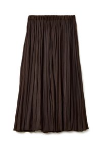 Donkerbruine geplooide midi-rok met elastische tailleband, vloeiende stof en een uitlopende silhouette op een witte achtergrond.