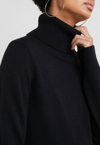 BOSS Stickad klänning - black