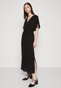 Vero Moda MENNY 7/8 KAFTAN - Vestido informal - black