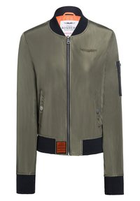 Oliwkowa bomberka z zamkiem z przodu, ribbowa kołnierz oraz mankiety. Posiada boczne kieszenie, kieszeń na rękawie oraz pomarańczową podszewkę.