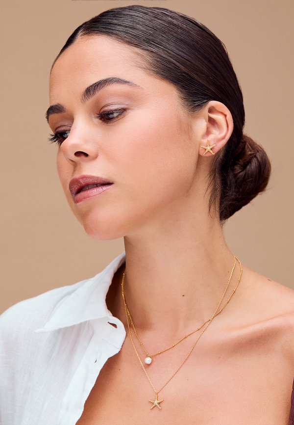 STARFISH & PEARL CHARM NECKLACE - Necklace