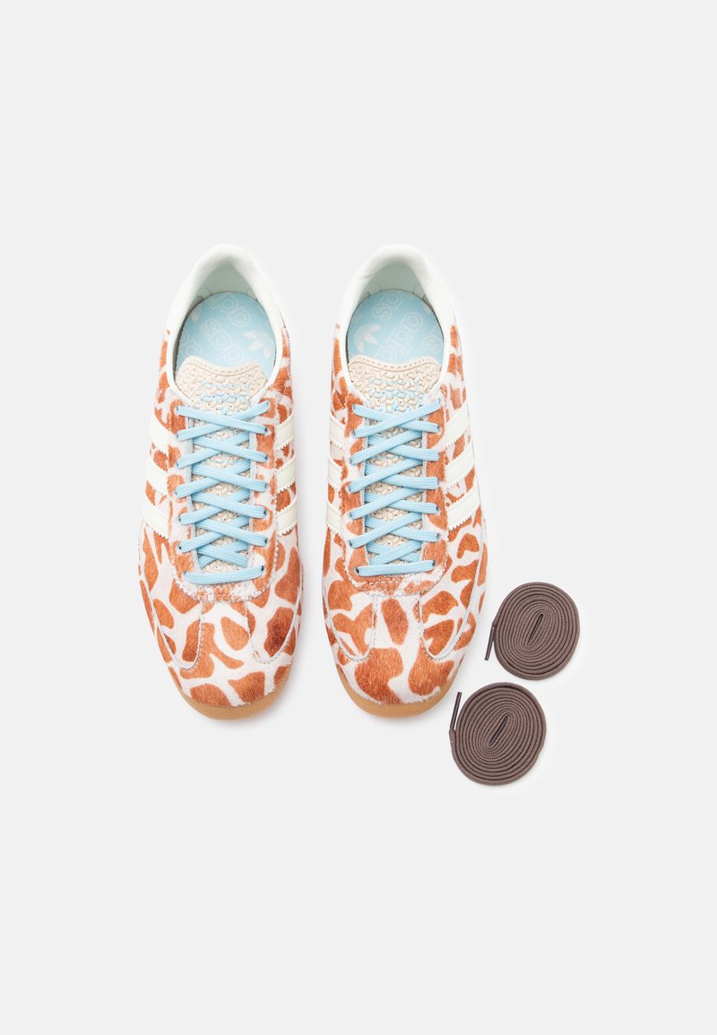 adidas gazelle silver green womens ADIDAS W Samba OG pony hair 'Giraffe' KI6669 main image 0