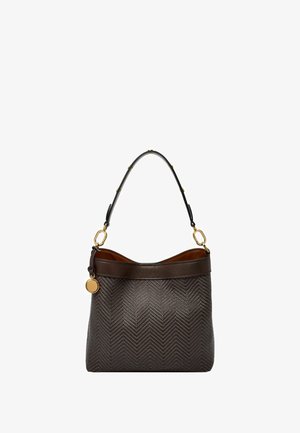 Bruine handgemaakte handtas met een visgraat patroon, leren accenten en een slanke schouderband met gouden hardware.