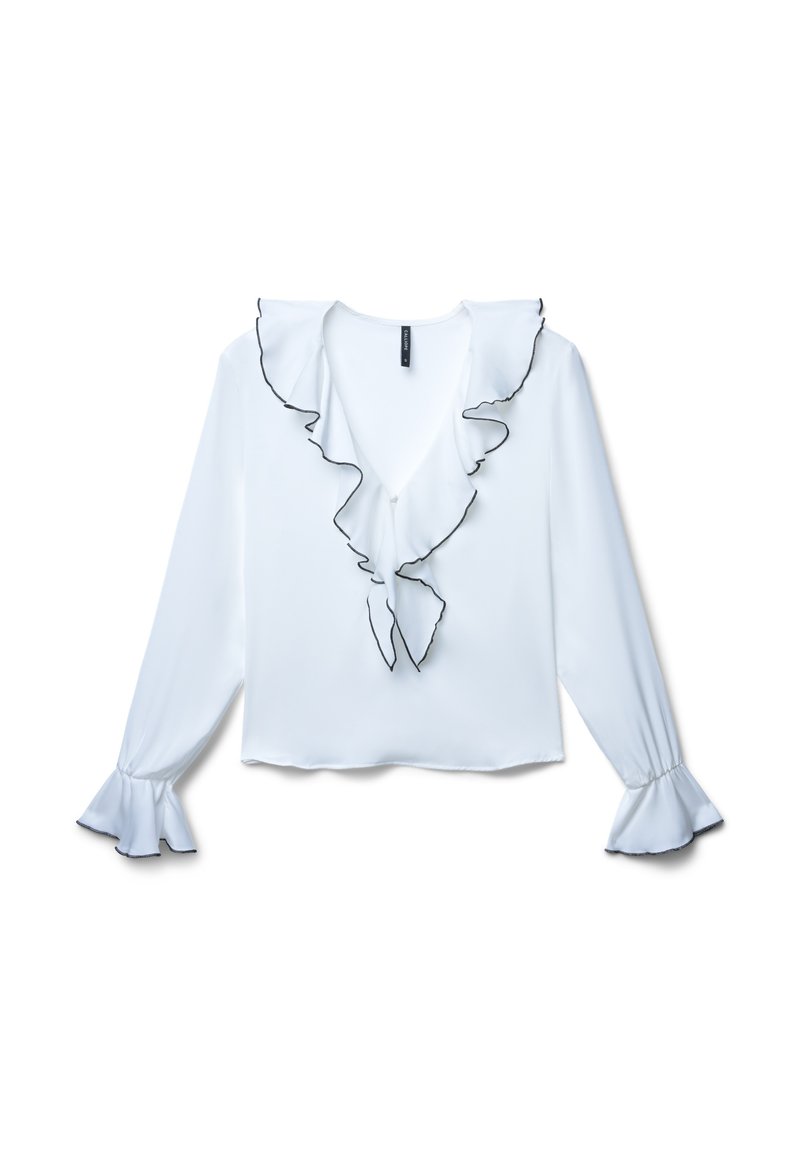 Blusa bianca con scollo arricciato e bordi neri, maniche lunghe con polsini a campana, texture liscia e apertura frontale a forma di V.