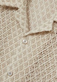 Reiss REGULAR FIT-STERLING CUBAN-COLLAR - Camisa - oatmeal