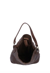 Sac à main en cuir marron avec une seule bandoulière, fermeture éclair ouverte sur le dessus et intérieur sombre montrant une poche intérieure et le détail de la fermeture à pression.