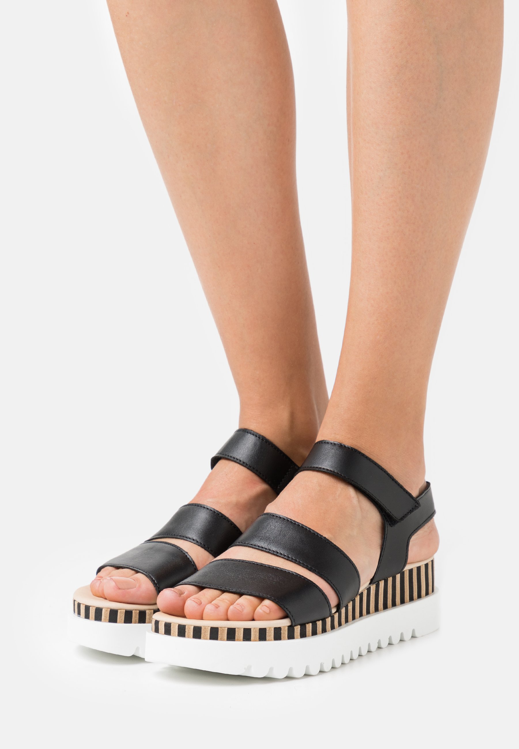 Gabor Sandalen met plateauzool - schwarz/natur/Zwart - Zalando.nl