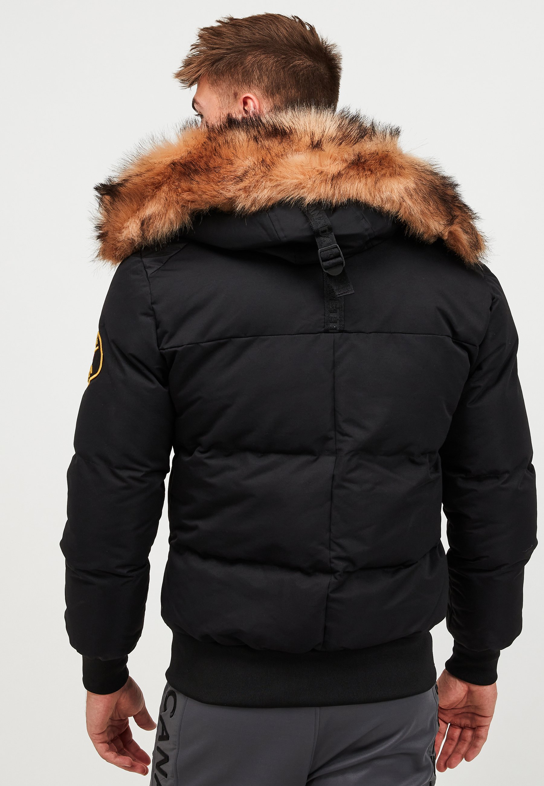 Alessandro Zavetti AYLMER PUFFER JACKET 