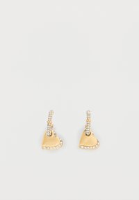 Σκουλαρίκια σε σχήμα καρδιάς με χρυσό τόνο, με λεία επιφάνεια, διακοσμητικά στρας και υφή σε σχέδιο κρίκου με χαρακτική "GUESS".