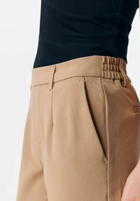 Object OBJLISA SLIM PANT - Pantalon classique - tannin