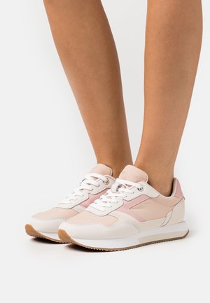 Tommy Hilfiger, Baskets basses - beige