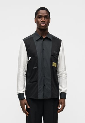 LONG SLEEVED SHIRT - Chemise - black
