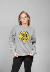 Henry Tiger SKULLEY jasnoszary melanż