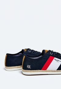 Pepe Jeans Trainers - dark blue