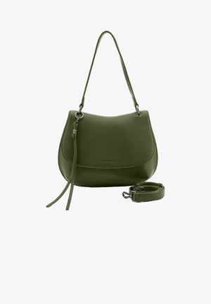 Sac à épaule en cuir vert avec une texture lisse, une forme courbée et une bandoulière détachable. Doté de quincaillerie en ton argent et d'un design minimaliste.
