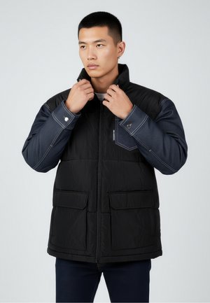 Winterjacke - black