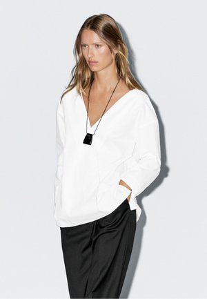 SURPLICE GARMENT - Blouse - white