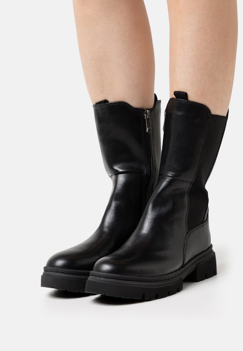 Marco Tozzi Plateaustøvler - black