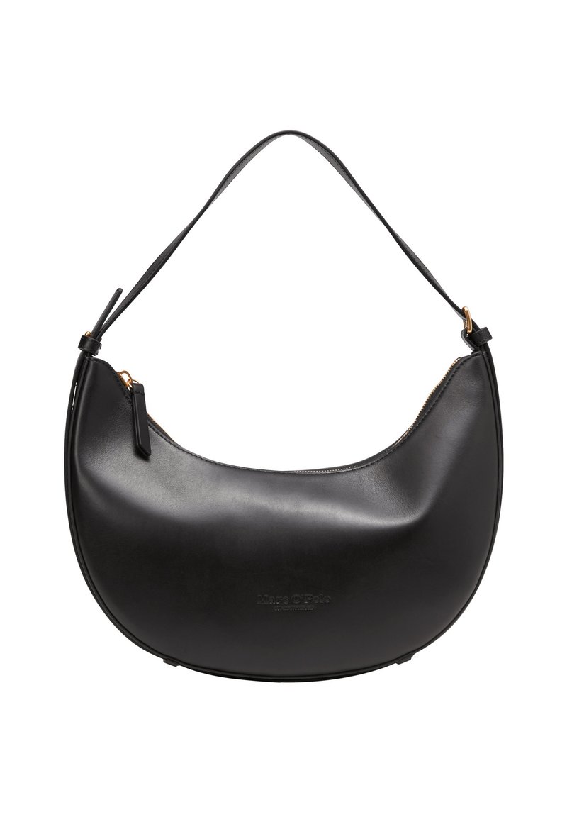 Sac à épaule en cuir noir avec une forme courbée, texture lisse et matériel doré. Équipé d'une fermeture éclair et d'une poignée courte.
