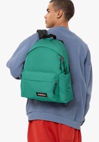 Eastpak DAY PAK'R - Reppu - botanic green