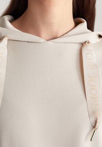 JOOP! Jersey con capucha - sand
